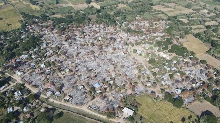 ရက်ပိုင်းအတွင်း နေအိမ်၁၆၀၀ ကျော်မီးရှို့ဖျက်ဆီးခံလိုက်ရသည့် ဒီပဲယင်းပြည်သူများအရေးပေါ်အကူအညီ လိုအပ်