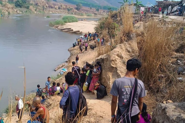 စစ်ရှောင်စခန်းအနီးတိုက်ပွဲဖြစ်ပြီး စစ်ရှောင်ပြည်သူတစ်ဦး ဦးခေါင်းကျည်ထိမှန်