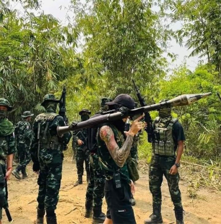 ရေးမြို့နယ်ရှိစစ်ကောင်စီတပ်စခန်းတစ်ခုကိုရေးဘီလူးအဖွဲ့တိုက်ခိုက်သိမ်းပိုက်