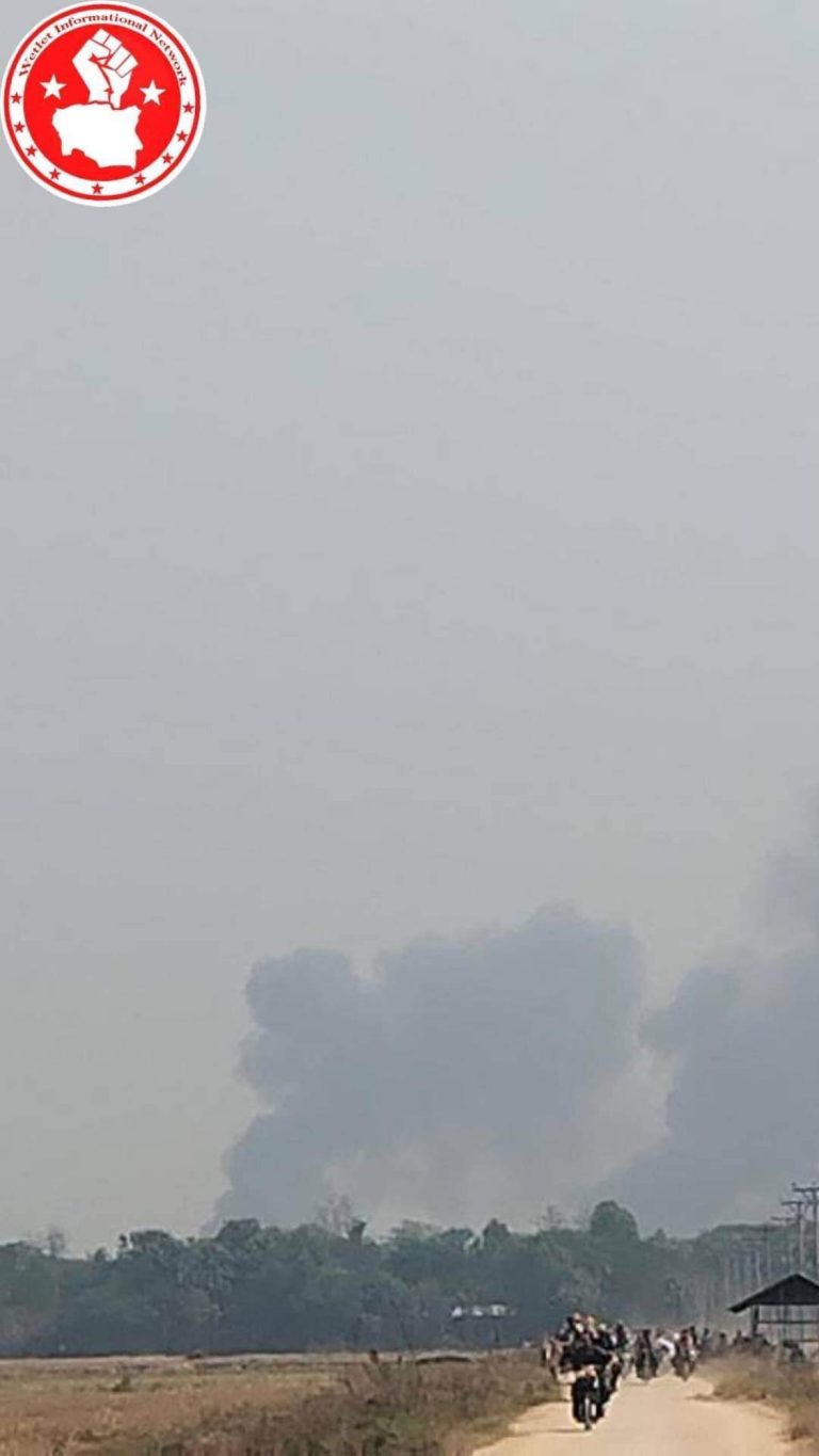 စစ်ကြောင်းထိုး မီးရှို့မှုကြောင့် အဘိုးအဘွား သုံးဦးအပါအဝင် ဒေသခံ ၂၀ ခန့်သေဆုံး