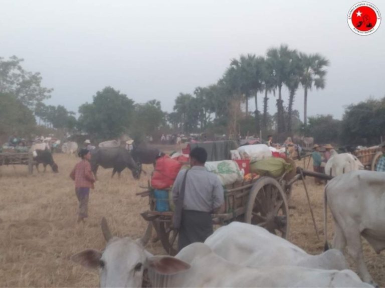 စစ်ကောင်စီတပ်နှင့်ပျူစောထီးရန်ကြောက်၍ ကန့်ဘလူဒေသခံ ၃၀၀၀၀ ကျော်ဘေးလွတ်ရာရှောင်တိမ်းနေရ