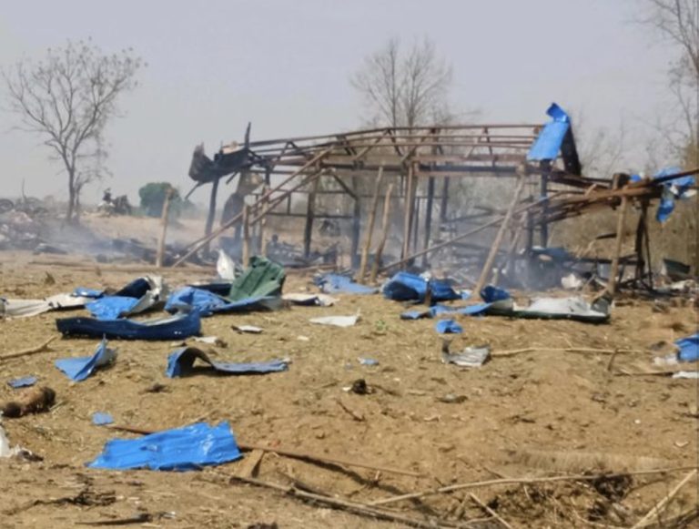 ပဇီကြီးရွာ တိုက်ခိုက်ခံရမှုတွင် ၆ လသားနို့စို့အရွယ်အပါအဝင် ကလေးငယ် ၃၈ ဦးသေဆုံးခဲ့ရ