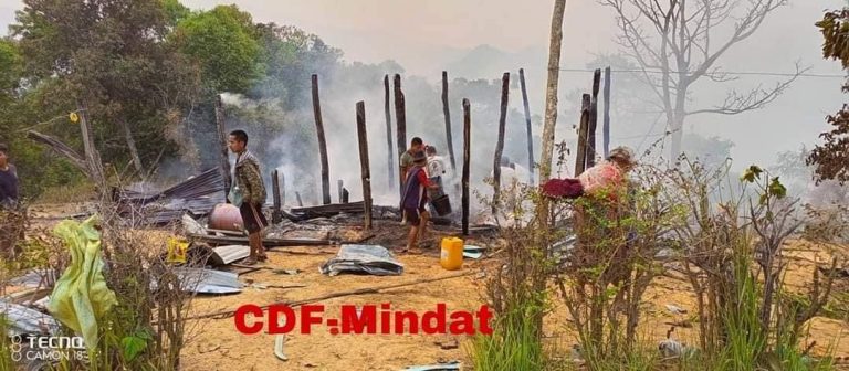 ချင်းတောင်တွင် လေယာဥ်ဖြင့်ဗုံးကြဲမှုကြောင့် ၄နှစ်အရွယ်ကလေးအပါအဝင် ၃ဦးသေဆုံး