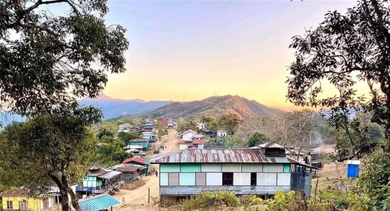 ချင်းမြောက်ပိုင်း တလန်လိုရွာ ဗုံးကြဲခံရပြီး အရပ်သား၂ဦးထက်မနည်း သေဆုံး