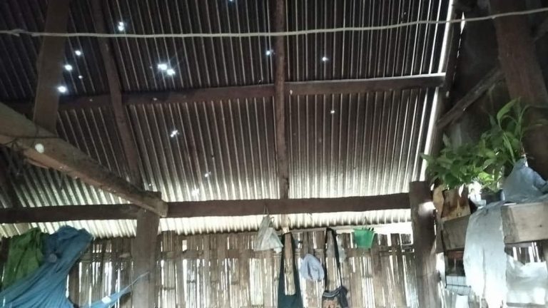 လေကြောင်းအန္တရာယ်ကြောင့် ထီးလင်းဒေသခံ ၄၀၀ဝခန့် တိမ်းရှောင်နေရ