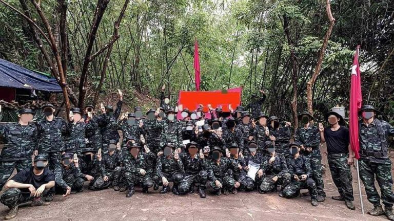 ပဲခူး PDF များ စစ်ကောင်စီတပ်ကို ထိုးစစ်ဆင်ရန် ပြင်ဆင်