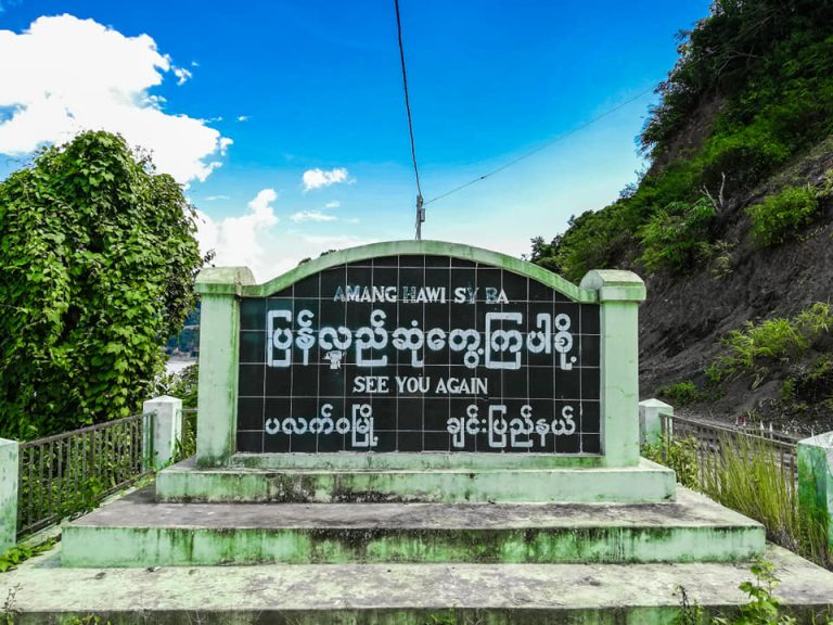 ပလက်ဝဒေသခံများ စားဝတ်နေရေးအခက်အခဲနှင့် ရင်ဆိုင်နေရ
