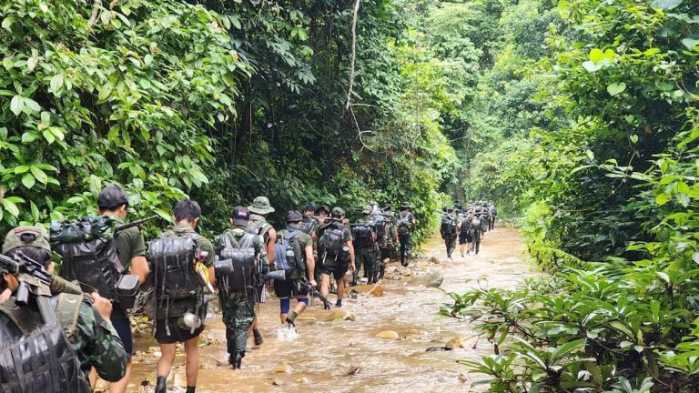 ကရင်နီပြည် မြို့လေးမြို့၌တိုက်ပွဲဖြစ်ပွား