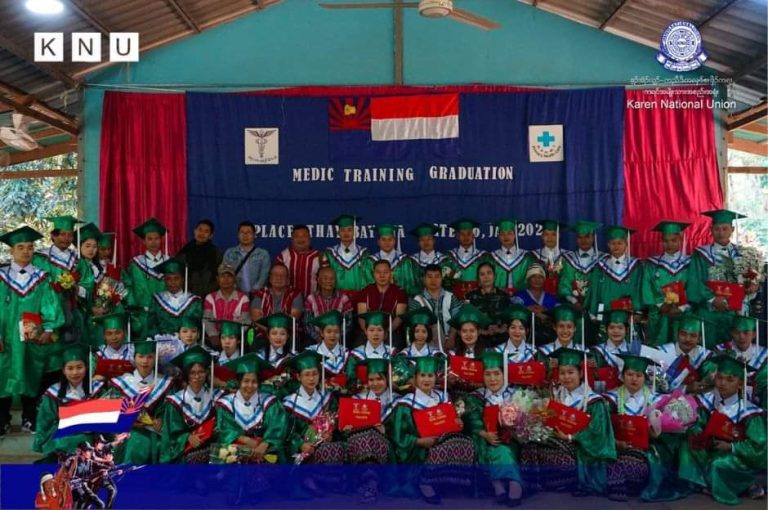 KNLA ဆေးပညာသင်တန်းကို ရှမ်းမြောက်အပါအဝင် တော်လှန်ရေးတပ်က လူငယ်များတက်ရောက်