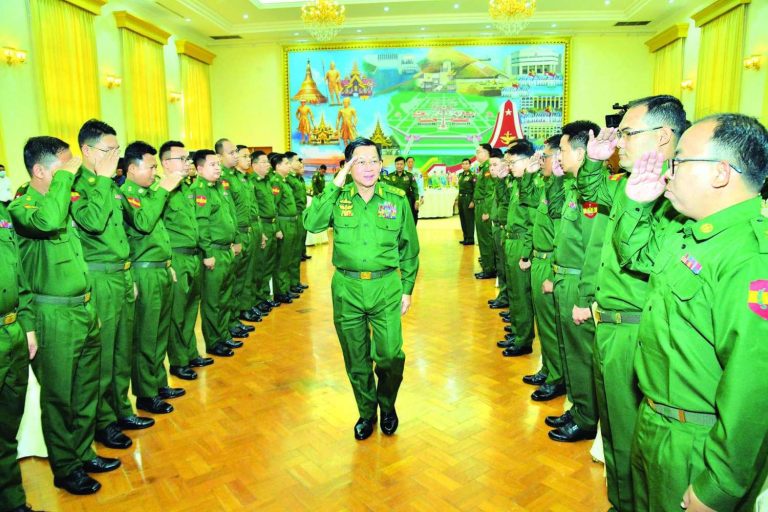 ပြည်သူ့စစ်မှုထမ်းဥပဒေအပေါ် တပ်တွင်း ကန့်ကွက်မှုများ ရှိနေ