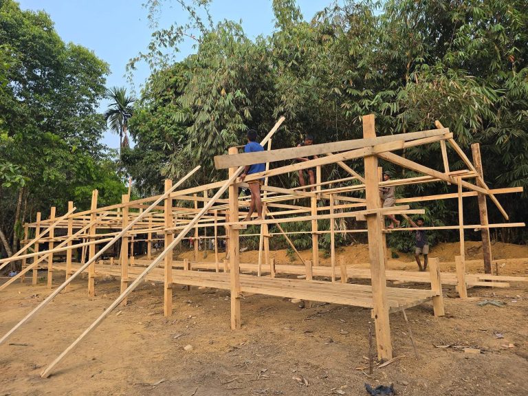 တပ်သားသစ်အပ်နှံရန် လုပ်ဆောင်နေသည့် အုပ်ချုပ်ရေးမှူးများကို ရေဘီလူးတပ်အရေးယူမည်