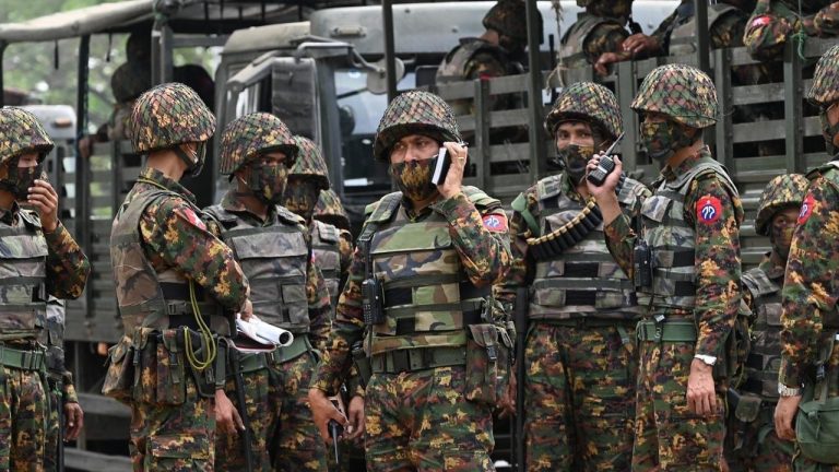 စစ်ကောင်စီ၏ အကြမ်းဖက်လုပ်ရပ်များ ရပ်တန့်ရန် ကနေဒါ ဆို