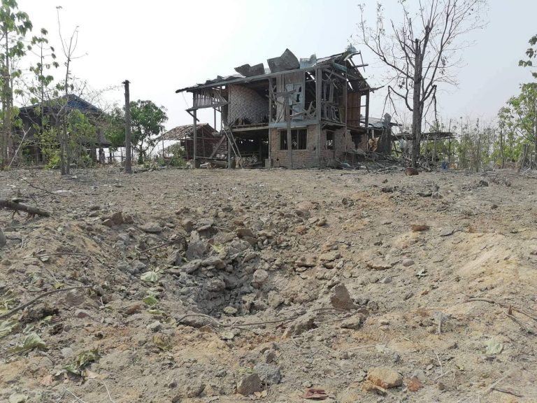 ဆွာမြို့အရှေ့ဘက်တွင် စစ်ရေးပြင်းထန်နေ