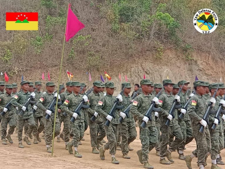 CNA က ဖမ်းဆီးခဲ့သည့် YDF ရဲဘော် နှစ်ဦး ပြန်လည်လွတ်မြောက်လာ