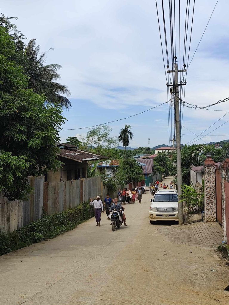 ဖားကန့်တွင် ၂ ရက်ဆက် တိုက်ပွဲများ ပြင်းထန်နေ