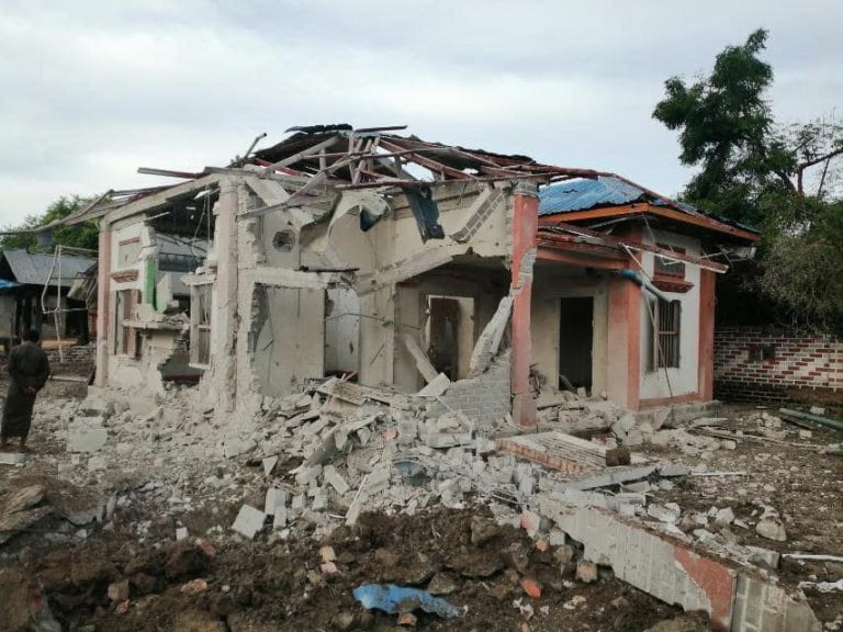 မြင်းခြံနှင့် နွားထိုးကြီးက ကျေးရွာများကို စစ်ကောင်စီ လေကြောင်းဖြင့် ဗုံးကြဲ