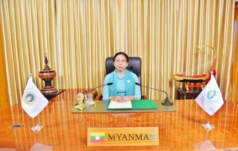 စစ်ခေါင်းဆောင်ဇနီးသည် ဗီဒီယိုမိန့်ခွန်း မြန်မာအမျိုးသမီးများကို ကိုယ်စားမပြုခဲ့