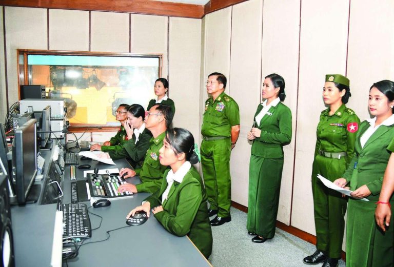 မှော်ဘီ မြဝတီအသံလွှင့်ရုံ လက်နက်ကြီးဖြင့်ပစ်ခတ်တိုက်ခိုက်ခံရ
