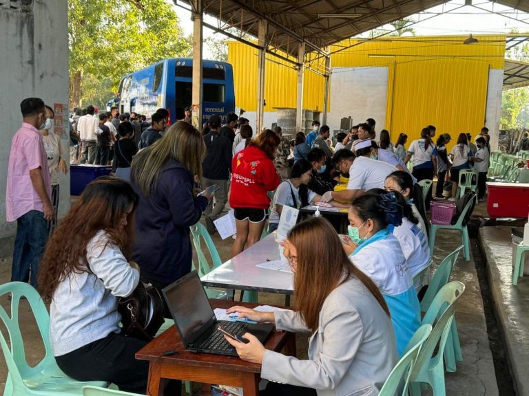 လူသစ်တွေအတွက် ပန်းရောင်ကက်လျှောက်ထားဖို့ တော်ဝင်ပြန်တမ်းတစ်ခုသာလို