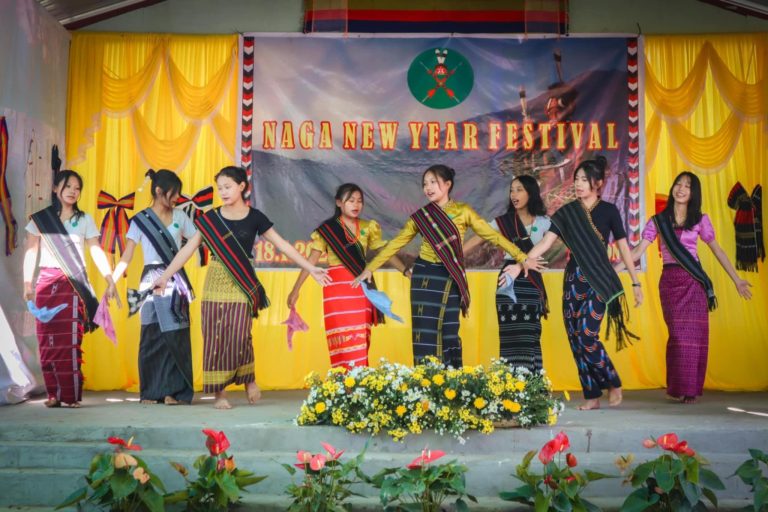 ရန်ကုန်တွင် နာဂရိုးရာနှစ်သစ်ကူးပွဲတော် ကိုယ်ထူကိုယ်ထကျင်းပ ရန်ကုန်မြို့တွင် ဇန်နဝါရီလ ၁၈ ရက်၌ ကျင်းပပြုလုပ်သည့် နာဂရိုးရာနှစ်သစ်ကူးပွဲတော်