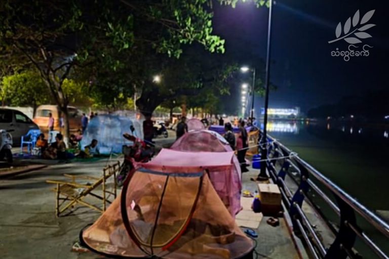 မန္တလေးမြို့ပေါ်တွင် အနံ့များထွက်