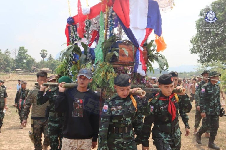 ကေအဲန်ယူ-ဒူးသထူခရိုင် ခရိုင်ဥက္ကဌဟောင်း ပဒိုစောကိုလေး၏ ဈာပနာမြင်ကွင်းများ