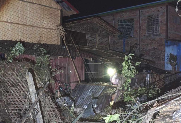 ကျောက်တော်ကို စစ်ကောင်စီ ဗုံးကြဲ၍ တစ်ဦးသေဆုံး ၂၂ ဦး ဒဏ်ရာရ