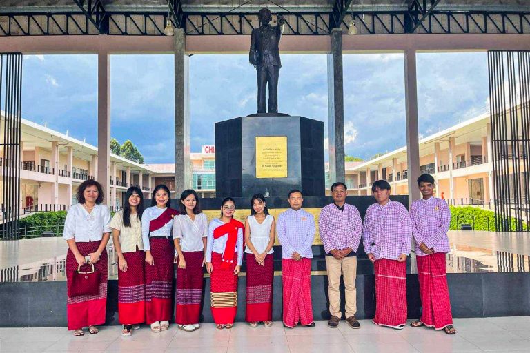မွန်အမျိုးသားကောလိပ်နှင့် Chiang Rai Rajabhat University တို့ ပညာရေးပူးပေါင်းမှု MOU လက်မှတ်ရေးထိုး
