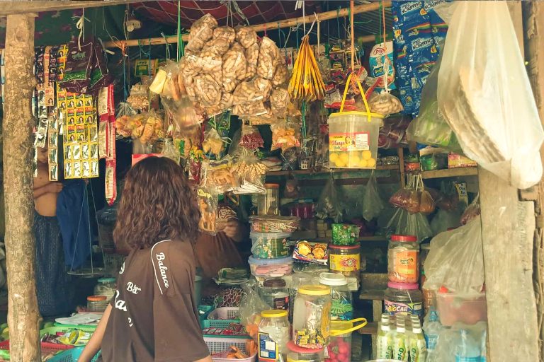 ရခိုင်ရှိ ကျေးရွာ နေအိမ်ဆိုင်ခန်းများ အခွန်နှုန်းထား လျှော့ပေးစေလို