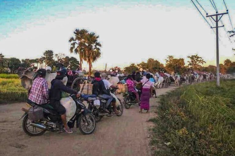 စစ်တပ်က စစ်ကြောင်းထိုး၊ ဒရုန်းဖြင့်ဗုံးကြဲသဖြင့် ညောင်ဦးဒေသခံထောင်ချီစစ်ဘေးရှောင်နေရ