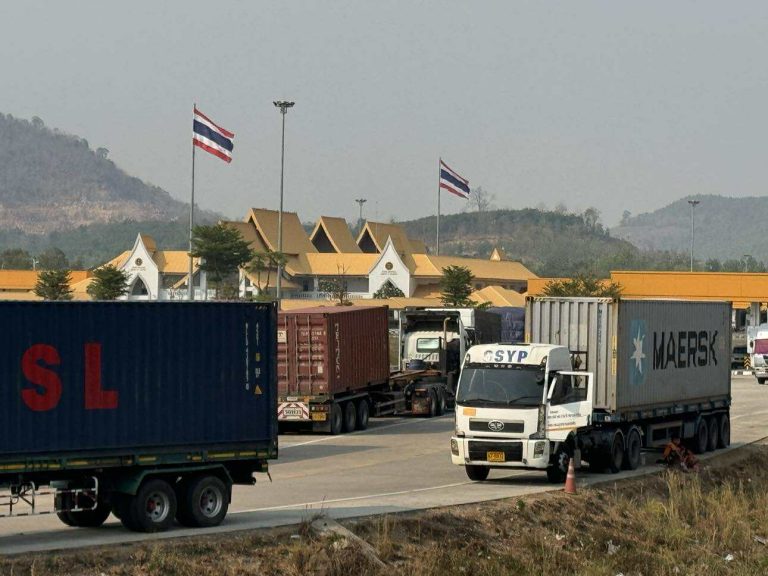 ထိုင်း မြန်မာချစ်ကြည်ရေးတံတား ၂ ကို မြန်မာဘက်က ပိတ်ထား