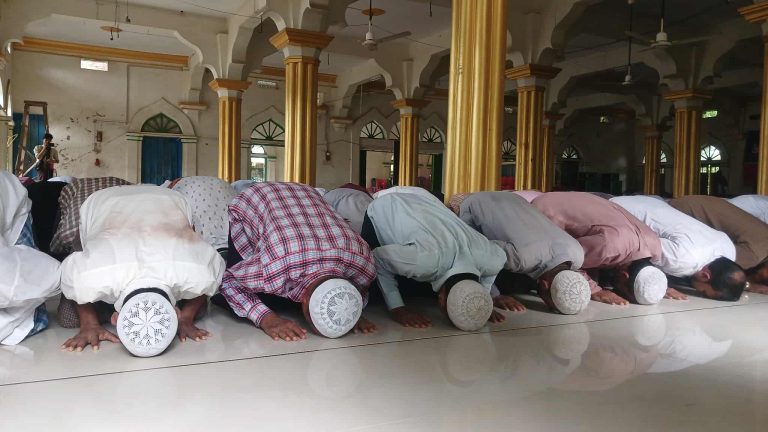 ၁၃ နှစ်ကြာ ပိတ်ထားသည် မောင်တောဗလီကြီးတွင် ပြန်လည် ဝတ်ပြုခွင့်ရပြီ