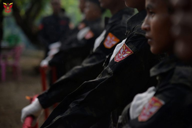 တပ်သက်တမ်း ၄နှစ်ပြည့်နှင့် စစ်သင်တန်းဆင်းပွဲပြုလုပ်ခဲ့တဲ့ 96 Soldiers – PDF