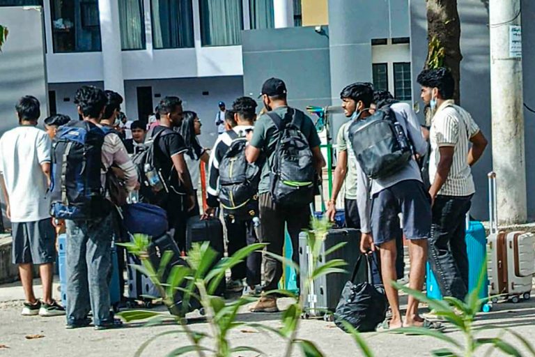 ကျုံဒိုးမြို့အတွင်း ကျားဖြန့်ဂိုဏ်းများမှ ရွှေ့ပြောင်းနိုင်ငံခြားသားများကို လက်မခံရန် KNU ထုတ်ပြန်