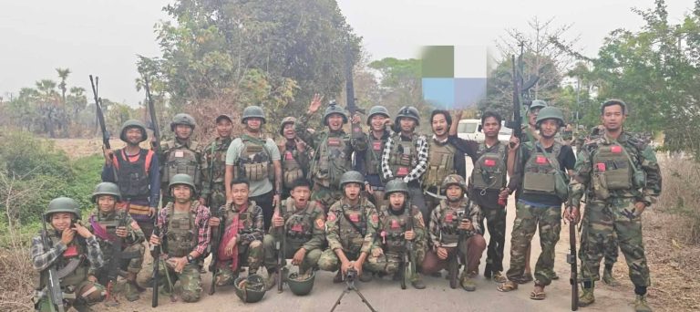 ခင်ဦးနယ်တွင် “မီးရှို့ကိုကို” ဟု အမည်ထွက်နေသည့် ဗိုလ်တစ်ဦး တိုက်ပွဲတွင် သေဆုံး