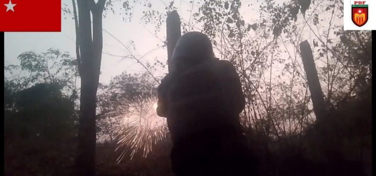 မုံရွာ-မန္တလေးလမ်းပိုင်းတွင် ကြေးနီတင်ယာဉ်တန်း မိုင်းဆွဲတိုက်ခိုက်ခံရ