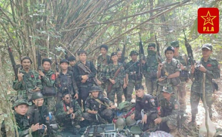 မြိတ်-တနင်္သာရီလမ်းပိုင်းတွင် စစ်ကော်မရှင်ယာဉ်တန်း နှစ်ကြိမ် မိုင်းဆွဲတိုက်ခိုက်ခံရ