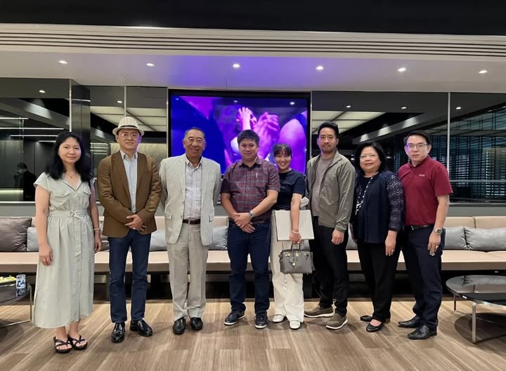 မင်းအောင်လှိုင်မိသားစု ဘန်ကောက်တွင် ဘတ် ၉၈ သန်းတန် ဇိမ်ခံအိမ်ရာ ဝယ်ယူထား