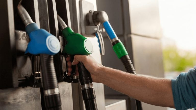 အီရန်-အစ္စရေး တင်းမာမှုကြောင့် လောင်စာဆီဈေးတက်နိုင်သော်လည်း ထိုင်းတွင် နှစ်လစာ အရန်ရှိဟုဆို